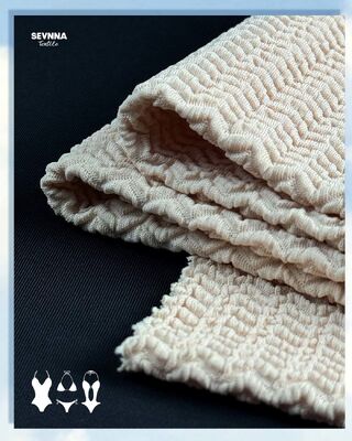 پارچه لباس شنا سازگار با محیط زیست با کشسانی دو طرفه عرض ۱۳۰ سانتی متر و وزن ۲۵۰ گرم بر متر مربع برای لباس شنای پایدار